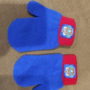 Toddler Paw Patrol gloves NEW, Winter Hat & Gloves